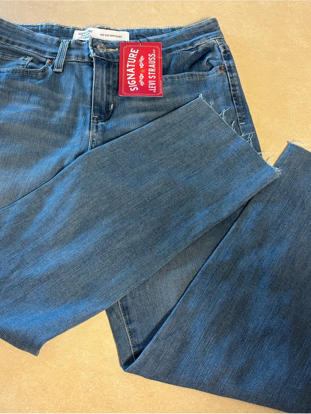 Signature by Levi Strauss Medium Blue Women's Straight Leg Distressed Jeans - Picture 4 of 6